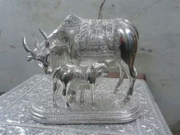 Silver Quoted Wooden Cow with Calf